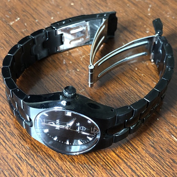 Bulova‎ Marine Star 29mm Black Date Dial Quartz Watch New Battery Works main image 7